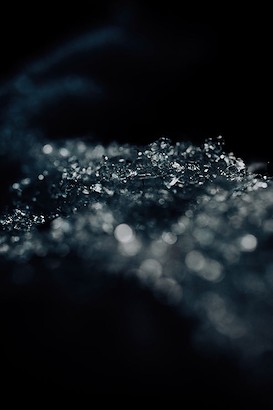 24 x 36 Tiny Frost Bites of Water (IBG)