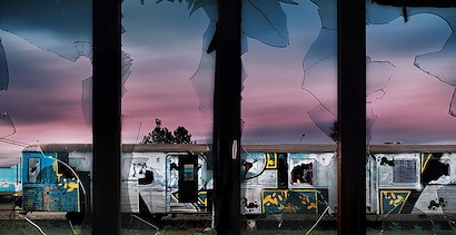 70 x 36 The Last Train (IBG)