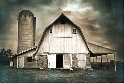 24 x 15 Vintage Barn I (KG)