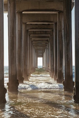 24 x 36 Scripps Pier II (IBG)