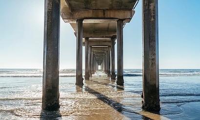 40 x 24 Scripps Pier V (IBG)
