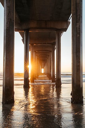 24 x 36 Scripps Pier XI (IBG)