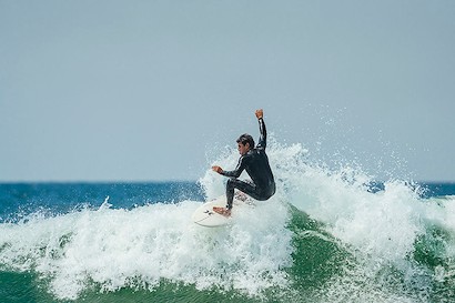 36 x 24 Surfer I (IBG)