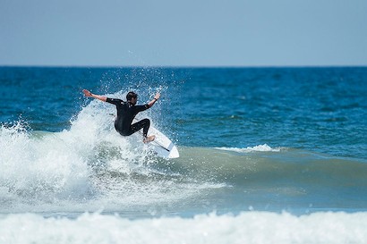 36 x 24 Surfer IV (IBG)