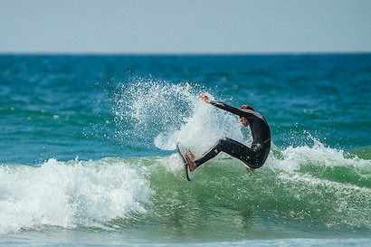 36 x 24 Surfer VII (IBG)