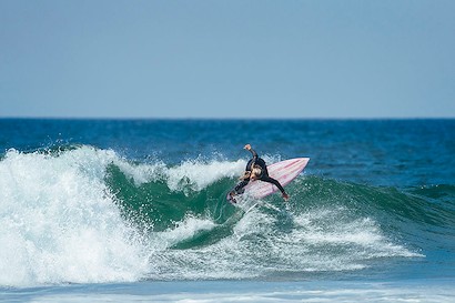 36 x 24 Surfer VIII (IBG)