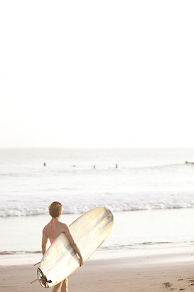 24 x 36 Surfista na Praia (IBG)