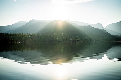 60 x 40 Lake Vibes (MT)